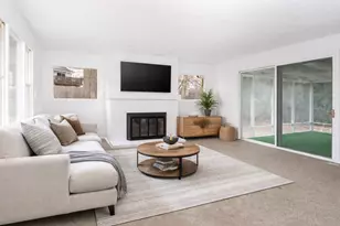 1348 Dairy Ln, Mundelein, IL 60060 - Photo 7