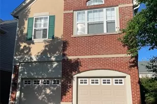 355 N Pine Lake Circle, Vernon Hills, IL 60061 - Photo 1