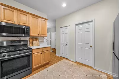 610 Juniper Lane, Lake in the Hills, IL 60156 - Photo 13