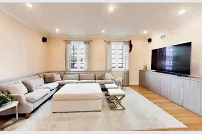 6642 N Kilbourn Avenue, Lincolnwood, IL 60712 - Photo 19