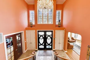 6642 N Kilbourn Ave, Lincolnwood, IL 60712 - Photo 5