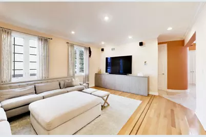 6642 N Kilbourn Avenue, Lincolnwood, IL 60712 - Photo 21