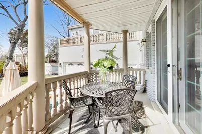 6642 N Kilbourn Avenue, Lincolnwood, IL 60712 - Photo 15