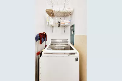 6642 N Kilbourn Avenue, Lincolnwood, IL 60712 - Photo 51