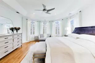 6642 N Kilbourn Ave, Lincolnwood, IL 60712 - Photo 27