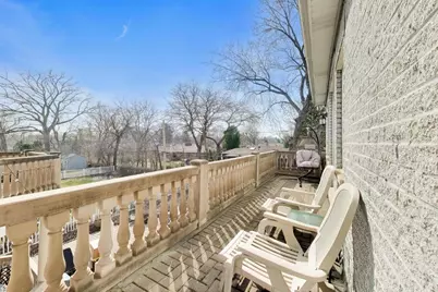 6642 N Kilbourn Avenue, Lincolnwood, IL 60712 - Photo 41