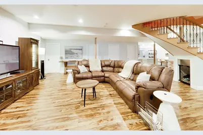 6642 N Kilbourn Avenue, Lincolnwood, IL 60712 - Photo 55