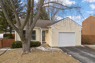 2630 White Barn Rd, Aurora, IL 60502 - Photo 31