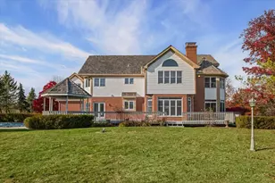 4588 Pamela Ct, Long Grove, IL 60047 - Photo 5