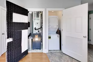 4722 N Kenneth Ave, Chicago, IL 60630 - Photo 19