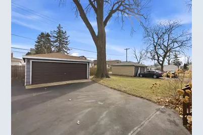 1627 S 14th Avenue, Maywood, IL 60153 - Photo 33