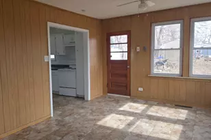 2512 S Michael Ct, McHenry, IL 60051 - Photo 5