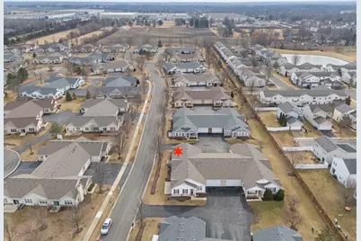 16346 Crescent Lake Drive, Crest Hill, IL 60403 - Photo 29