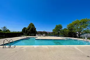 16346 Crescent Lake Dr, Crest Hill, IL 60403 - Photo 47