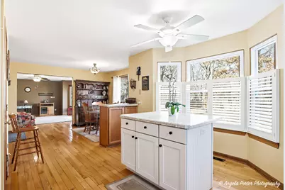 742 Dartmouth Drive, Island Lake, IL 60042 - Photo 5