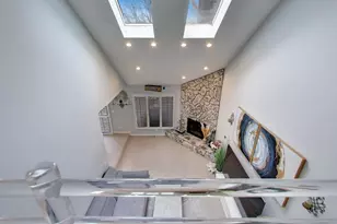 654 Picardy Cir, Northbrook, IL 60062 - Photo 9