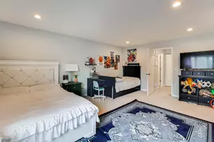 654 Picardy Cir, Northbrook, IL 60062 - Photo 11