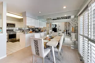 654 Picardy Cir, Northbrook, IL 60062 - Photo 5