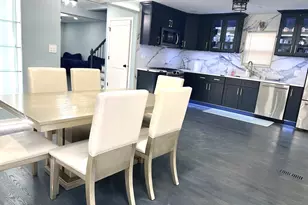 7125 S Hamlin Ave, Chicago, IL 60629 - Photo 3