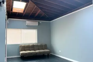 7125 S Hamlin Ave, Chicago, IL 60629 - Photo 7