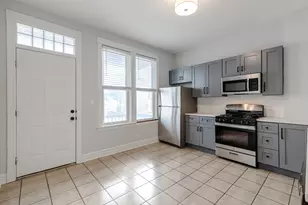 3323 W Potomac Ave, Chicago, IL 60651 - Photo 11