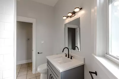 3323 W Potomac Avenue, Chicago, IL 60651 - Photo 17