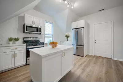 3323 W Potomac Avenue, Chicago, IL 60651 - Photo 23