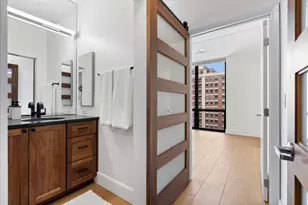435 W Erie St, Chicago, IL 60654 - Photo 31
