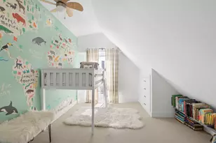 2037 W McLean Ave, Chicago, IL 60647 - Photo 17