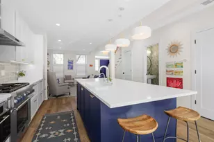 2037 W McLean Ave, Chicago, IL 60647 - Photo 7