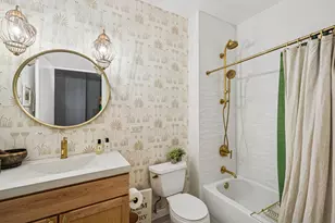 700 N Larrabee St, Chicago, IL 60654 - Photo 15