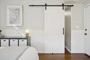 835 W Belle Plaine Ave, Chicago, IL 60613 - Photo 29