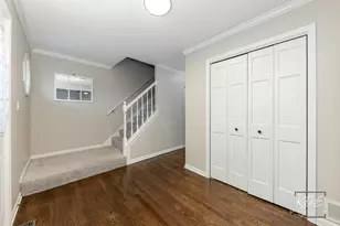 1524 Oswego Rd, Naperville, IL 60540 - Photo 5