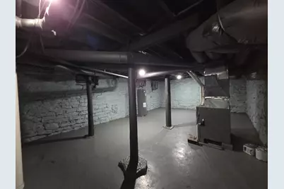 313 W 6th Street, Dixon, IL 61021 - Photo 29