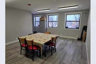 8030 Lawndale Avenue, Skokie, IL 60076 - Photo 19