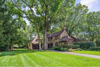 735 Grove Street, Glencoe, IL 60022 - Photo 1