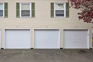 817 Wellington Ave, Elk Grove Village, IL 60007 - Photo 21