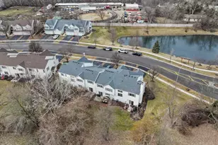 1124 Colonial Dr, Joliet, IL 60432 - Photo 33