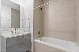 [Address not provided], Chicago, IL 60611 - Photo 23