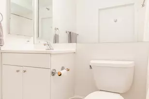 [Address not provided], Chicago, IL 60654 - Photo 15