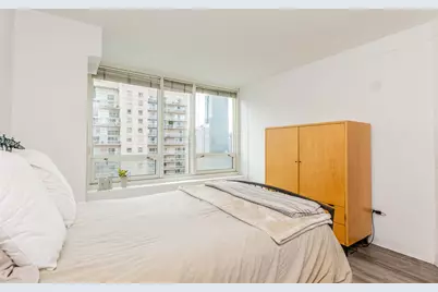 [Address not provided], Chicago, IL 60654 - Photo 13