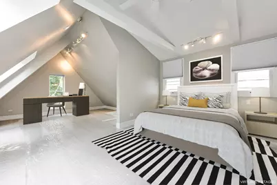 1519 N Elk Grove Avenue #2, Chicago, IL 60622 - Photo 11