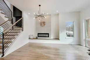 280 Blackhawk Rd, Riverside, IL 60546 - Photo 7