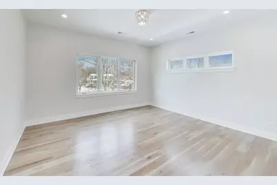 280 Blackhawk Road, Riverside, IL 60546 - Photo 19