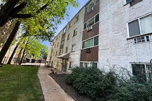 1441 W Farwell Ave, Chicago, IL 60626 - Photo 1