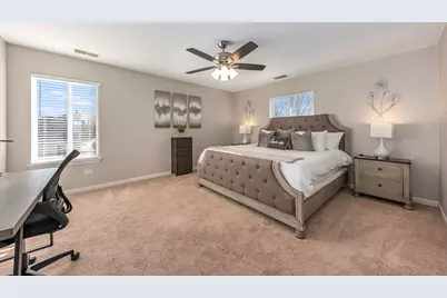 2735 Skylane Drive, Naperville, IL 60564 - Photo 17