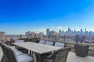 2350 N Orchard St, Chicago, IL 60614 - Photo 41