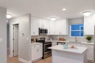 1506 E 72nd Pl, Chicago, IL 60619 - Photo 7