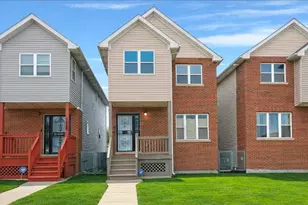 1506 E 72nd Pl, Chicago, IL 60619 - Photo 1