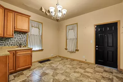 9232 S Essex Avenue, Chicago, IL 60617 - Photo 9